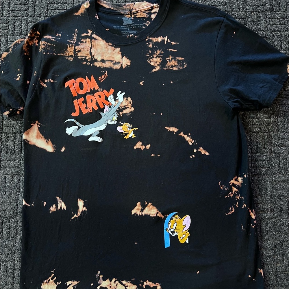 TOM & JERRY T SHIRT
